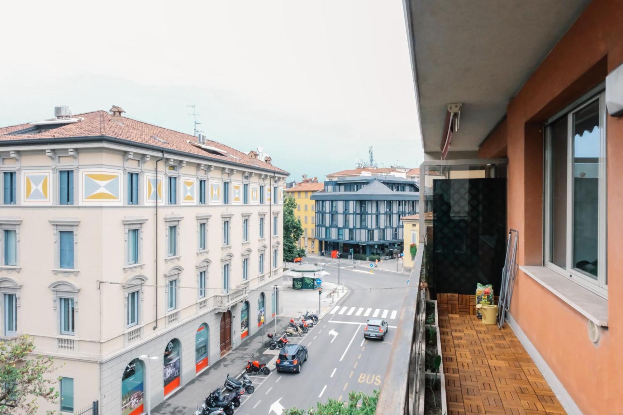 Flora Inn, Paglia 2 - Nel Cuore Del Centro Citta Bérgamo Exterior foto