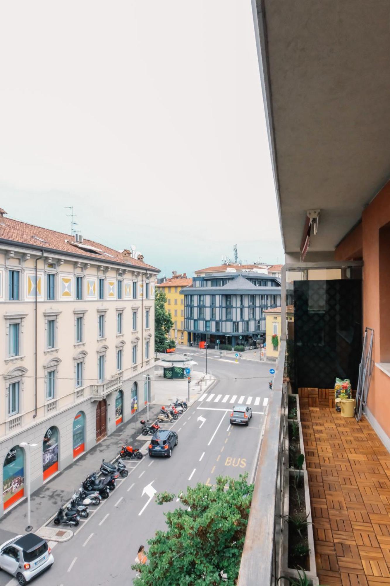 Flora Inn, Paglia 2 - Nel Cuore Del Centro Citta Bérgamo Exterior foto